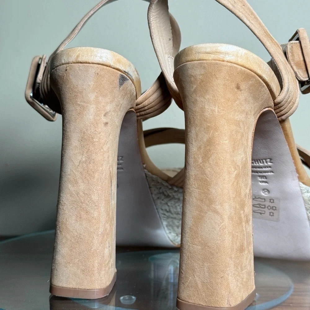 Schutz Blisse Platform Sandals - Nude Caramel - size 9